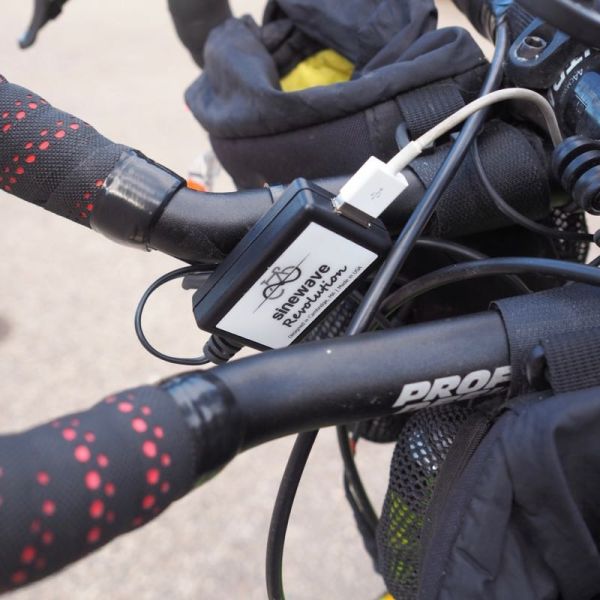 Sinewave Revolution Dynamo USB Charger