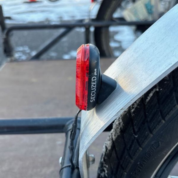 Feu Arrière Vélo Luxor Aluminium - Lampe Dynamo D'occasion - Fabrication Française