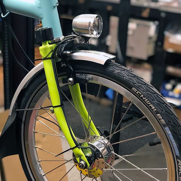 SON XS Klassik, Brompton Dynamo Hub, 28H Silver