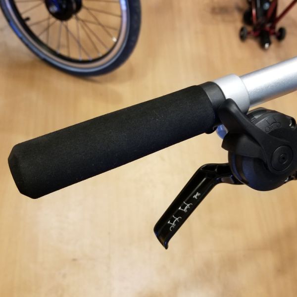 Brompton 130mm Superlight Lock-On Grips [M/H Handlebar]